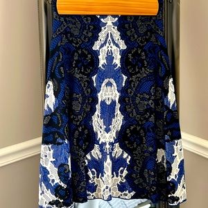 BCBG silk blend skirt, size XS